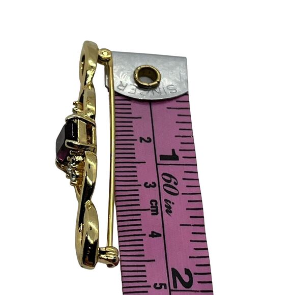 Bar Brooch Gold Tone Red and Clear Stones Vintage Secretary Librarian Retro Chic - Picture 6 of 15